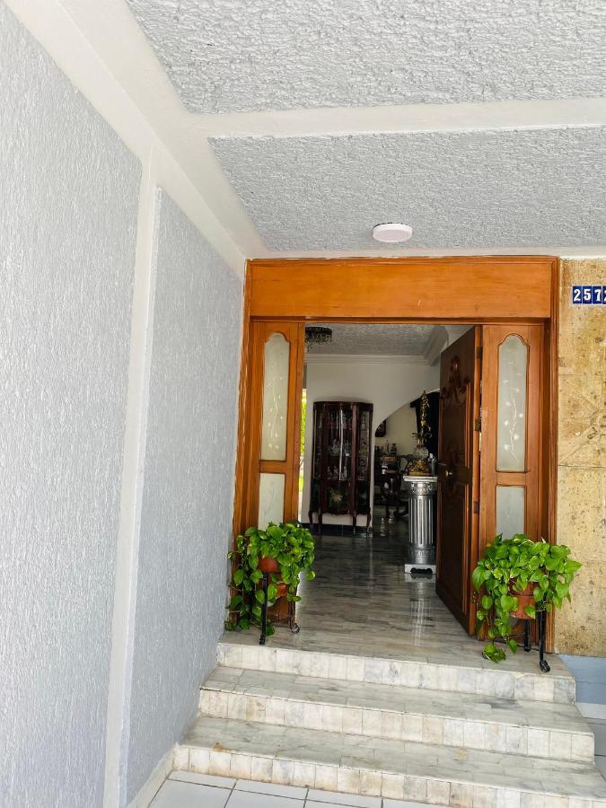 Hostal Guadalajara Cosmopolitan Providencia المظهر الخارجي الصورة