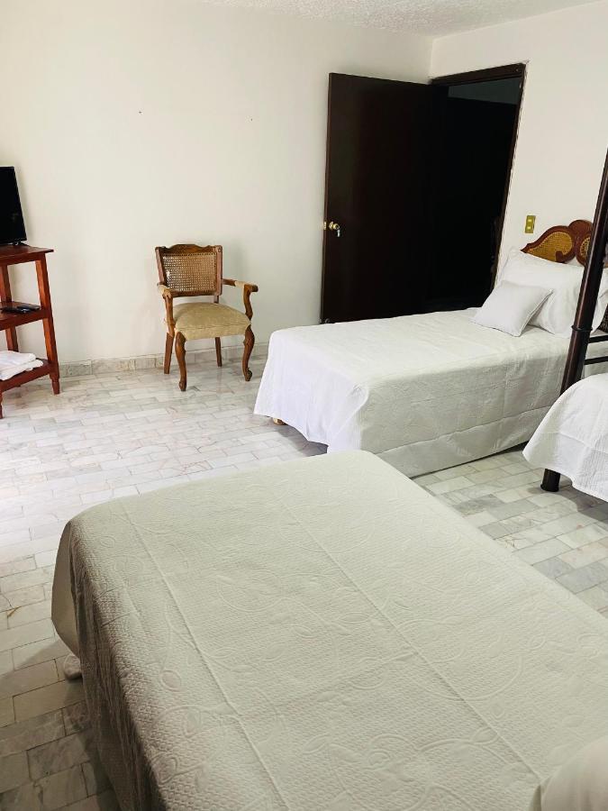 Hostal Guadalajara Cosmopolitan Providencia المظهر الخارجي الصورة