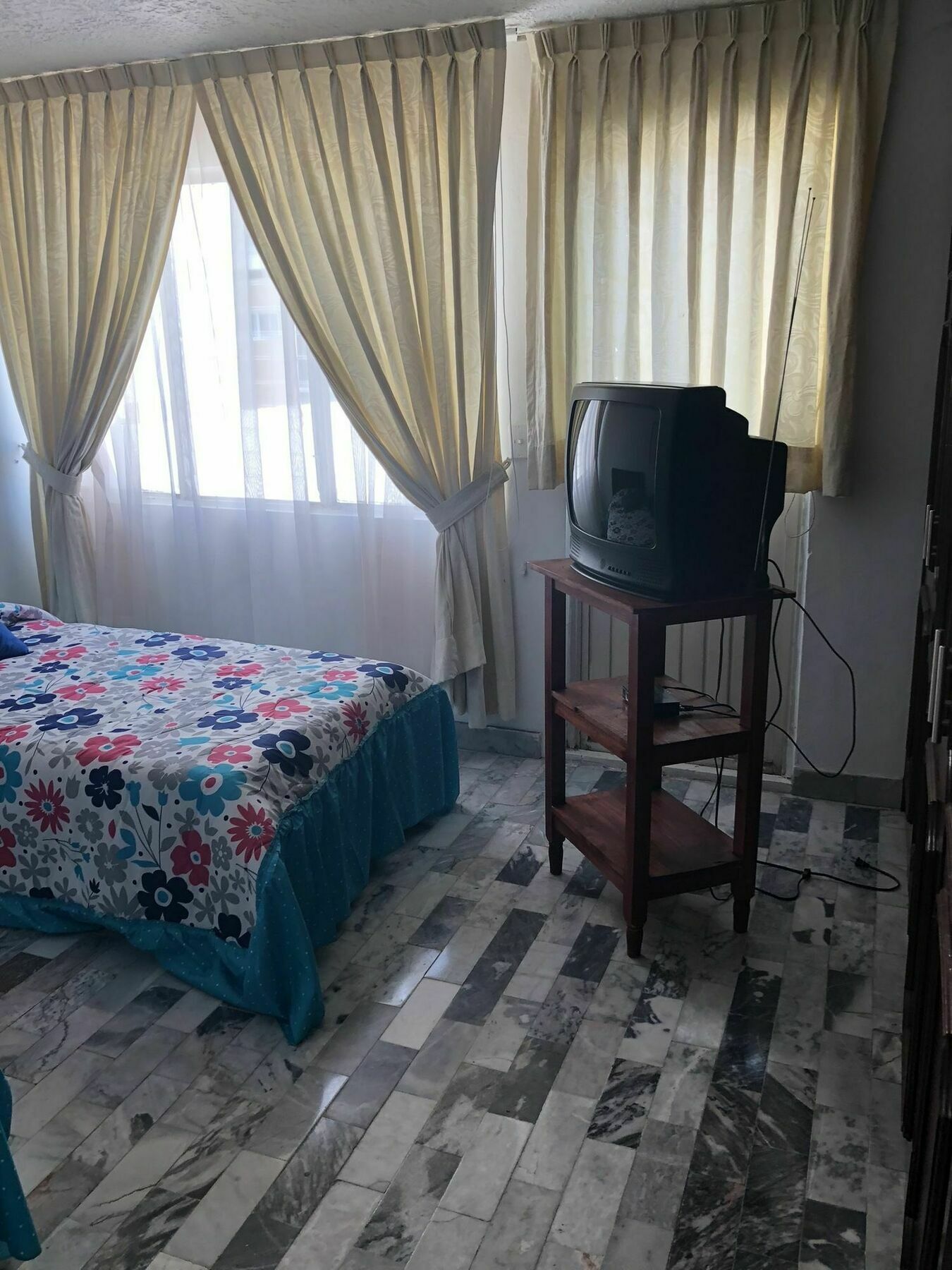 Hostal Guadalajara Cosmopolitan Providencia المظهر الخارجي الصورة