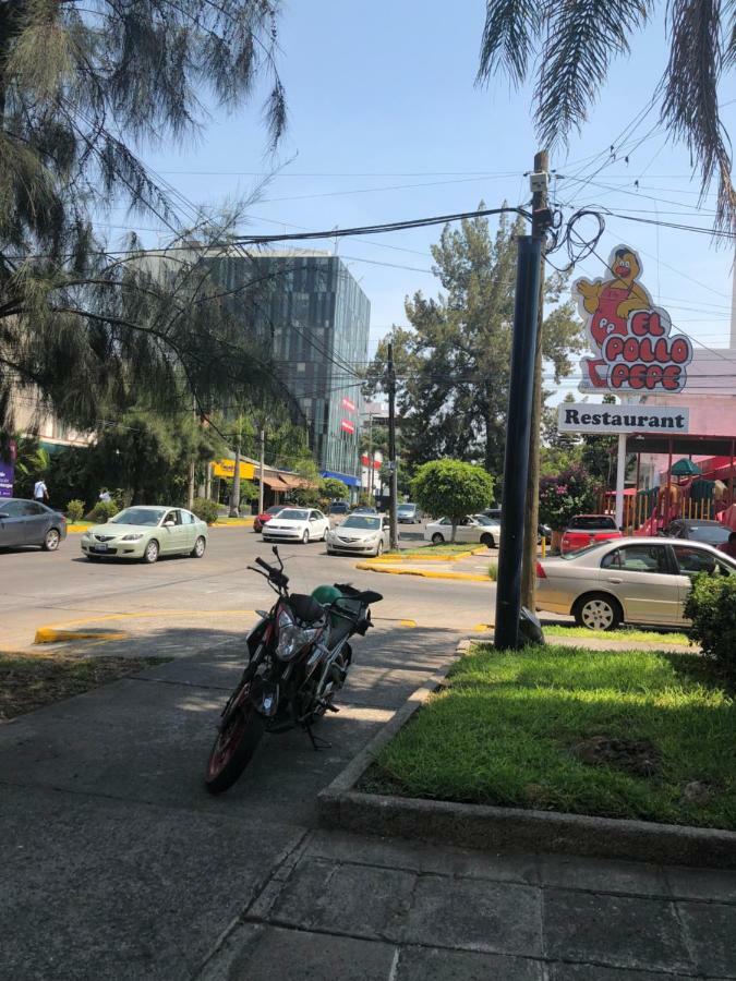 Hostal Guadalajara Cosmopolitan Providencia المظهر الخارجي الصورة